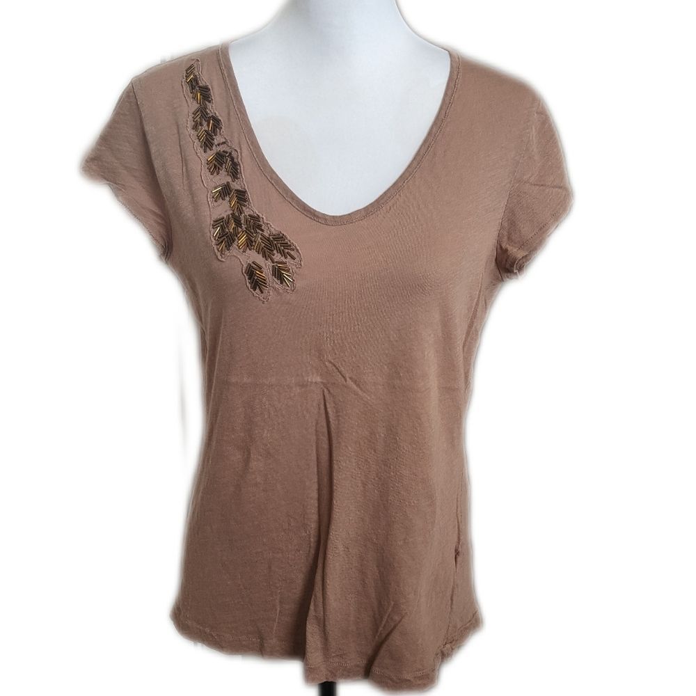 Banana Republic beaded v-neck tee T-shirt, caramel tan color, size M